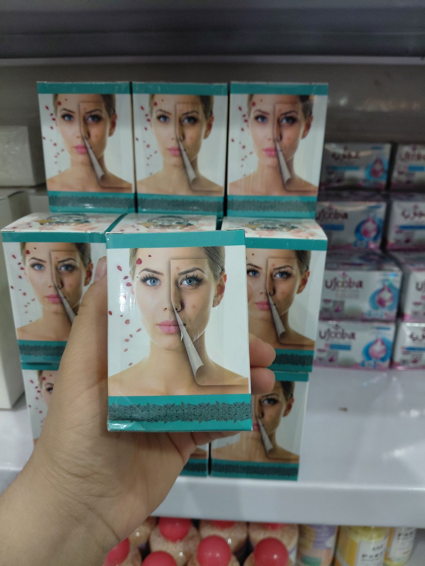 کرم شب ضدلک یونیک